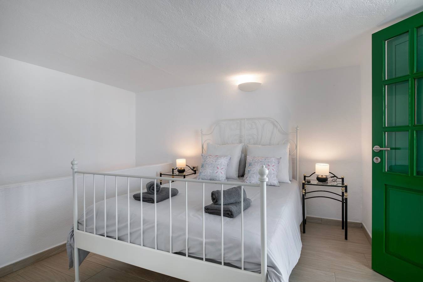 Apartamento entero, Vacaciones 'Finca El Moral En Mozaga' con vistas a la montaña, terraza privada y Wi-Fi in Mozaga, Teguise