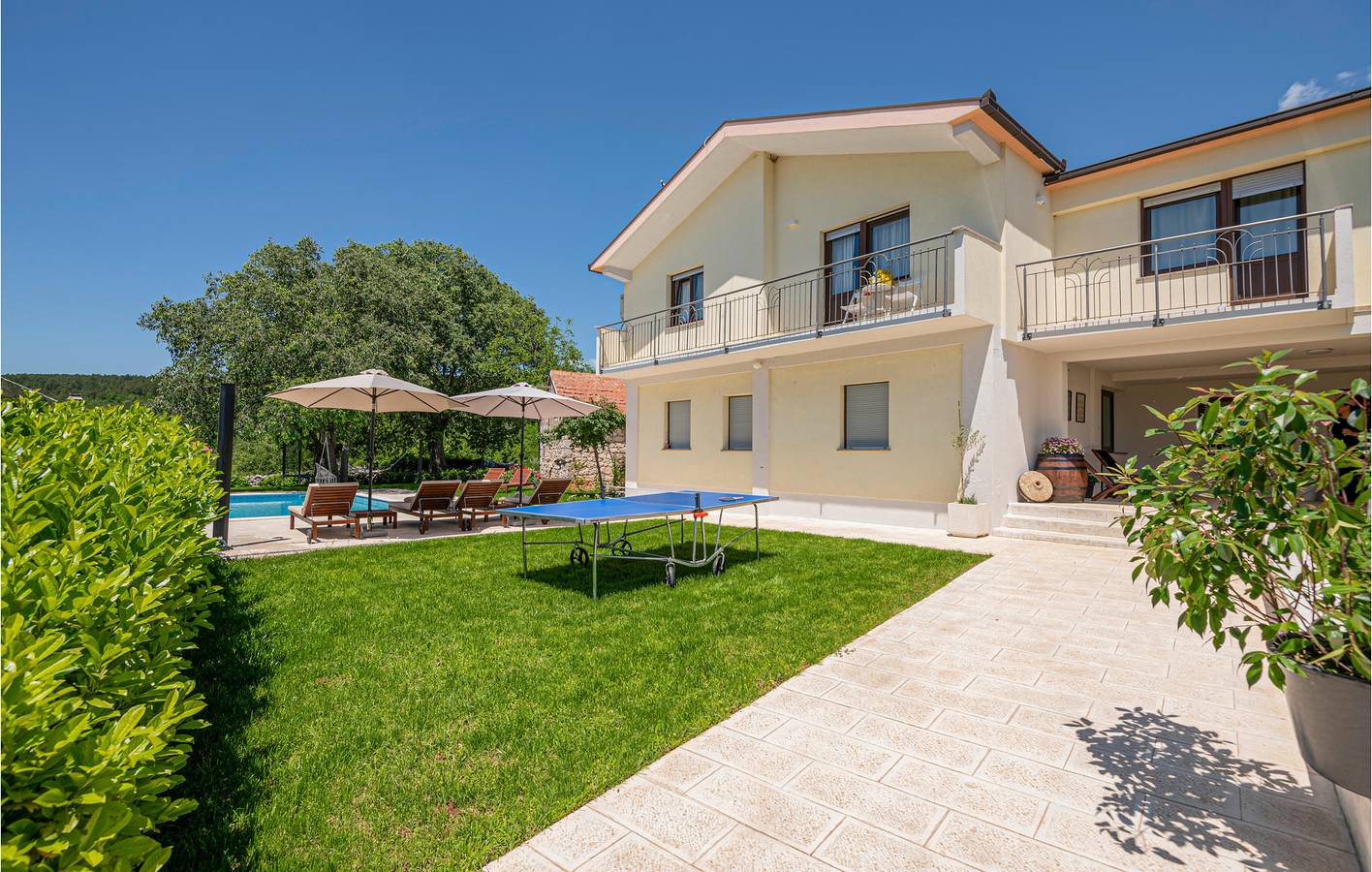 Mediterrane Oase mit Pool und WiFi in Makarska Riviera