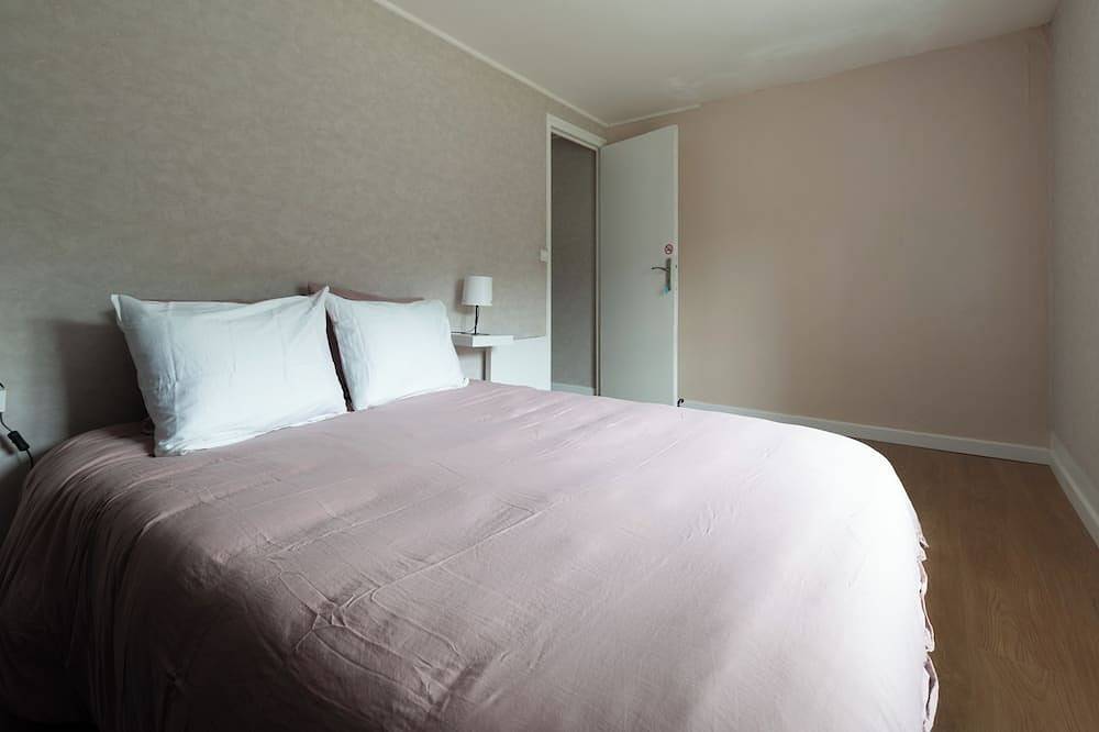 Charming, quiet house with terrace & parking in Nouzonville, Parc naturel régional des Ardennes