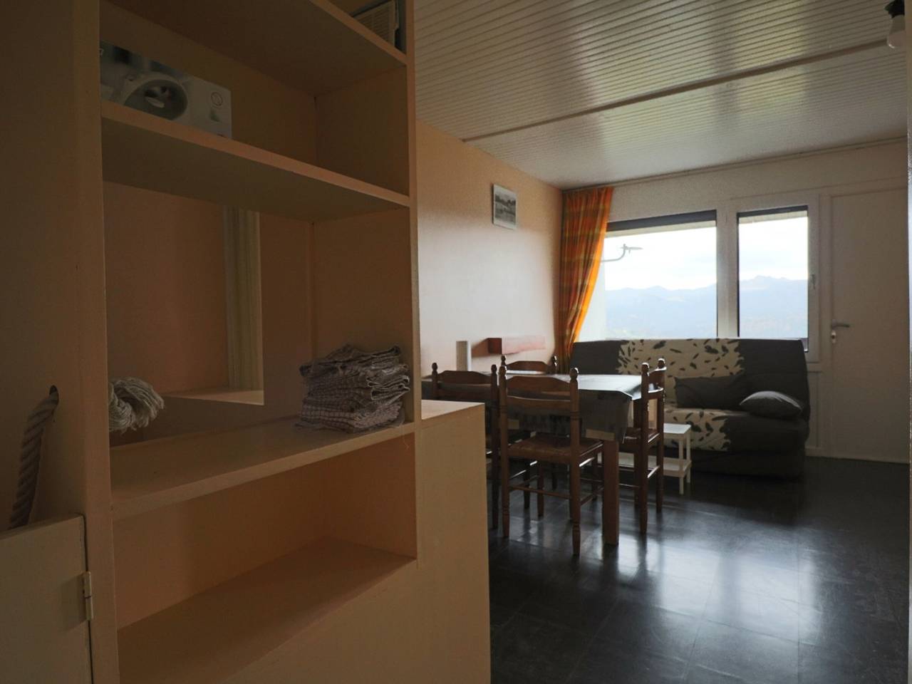 Apartamento entero, Encantador Dúplex para 4 Pers. con Parking Privado en Murat-le-Quaire in Murat-le-Quaire, Parque Natural Regional Volcans d'Auvergne