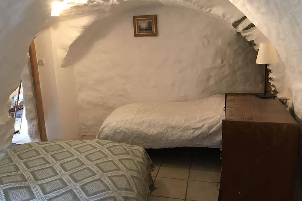 Appartement entier, Appartement 3 chambres à Vallouise dans une ancienne écurie in Vallouise, Parc national des Écrins