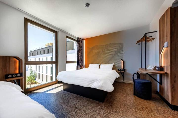 Hôtel pour 2 personnes, avec terrasse et jardin à Châtenay-Malabry - 2