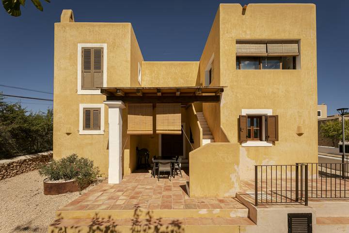 Casa rural para 12 personas, con balcón y jardín en Formentera - 2