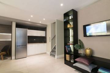 Villa for 6 People in Central Section of Athens, Athens Centre, Photo 4