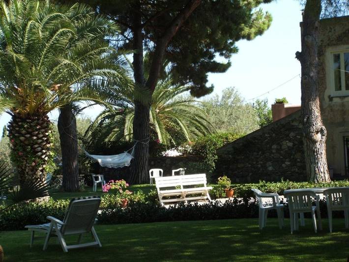 Casa vacanza per 8 persone, con Balcone e Terrazza nonché Giardino e Panorama a Milazzo
