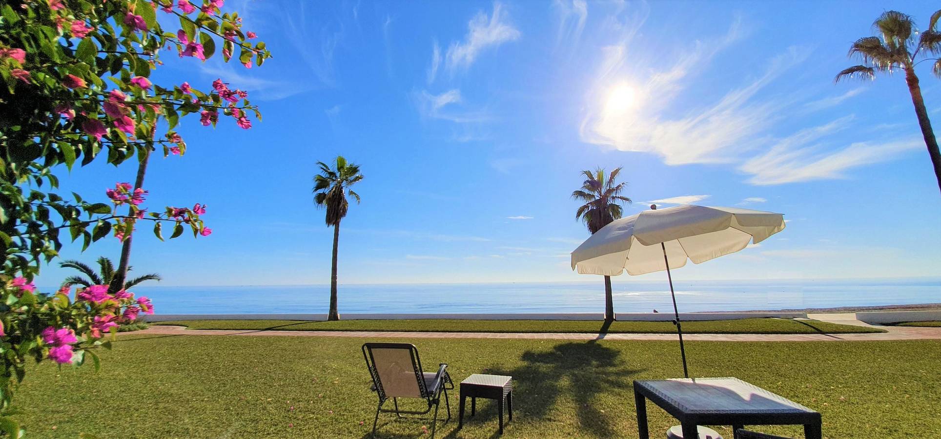 Maison en bord de mer - Vue sur mer - Dona Lola Beach Resort - Marbella - Mijas in Sitio de Calahonda, Mijas