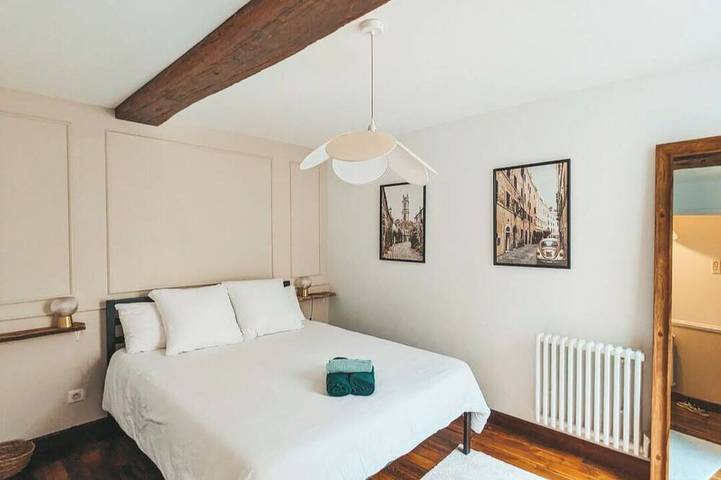 Ganze Wohnung, Appartement 3* vue Château - Le Royal Sedan in Sedan, Ardennen