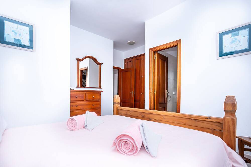 Casa Antonio - Your Lanzarote Dream Villa with Private Pool in Costa Teguise, Teguise