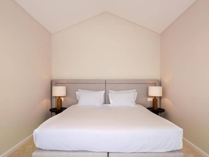 Casa rural para 2 personas, con piscina además de jardín y jacuzzi en Azores - 4