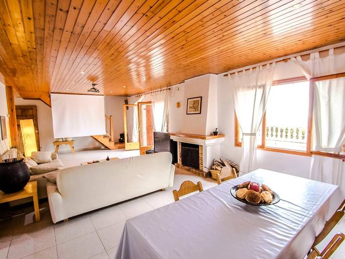 Chalet para 9 personas, con Balcón además de Terraza y Jardín en Maresme - 4