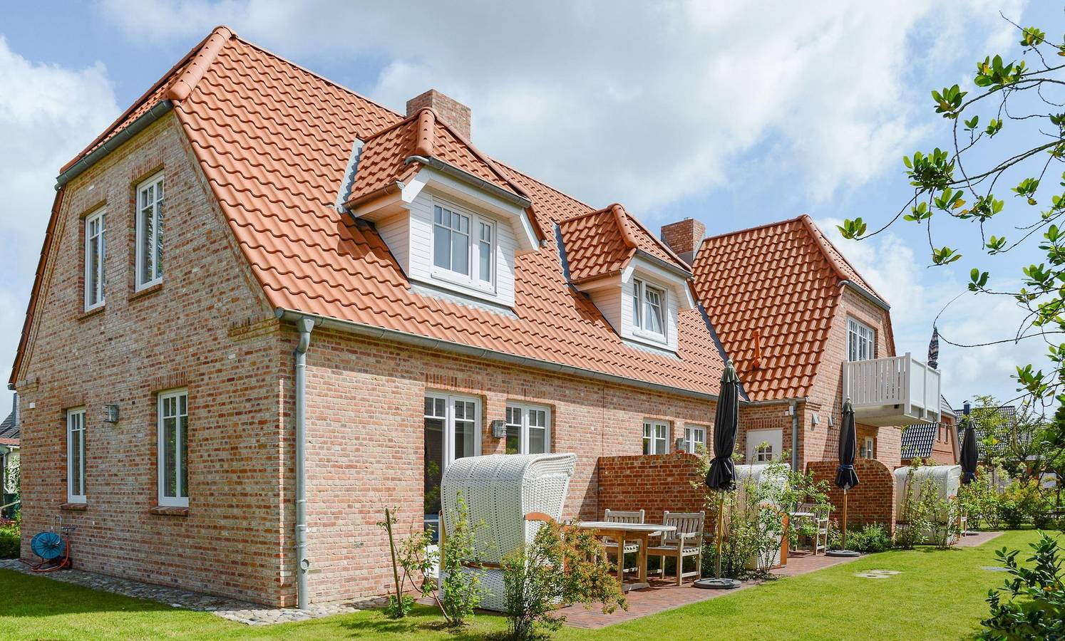 Ganze Ferienwohnung, Haus Badallee Whg. 02 Happiness Lodge in St. Peter-Ording, Eiderstedt