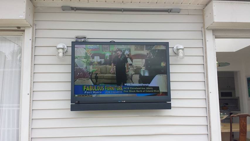 Vacation rental for 10 people, with yard and balcony, with pets in Captiva