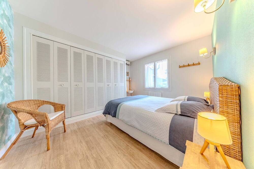 Grande villa 5 chambres, au calme, piscine privative, proche mer et commerces in Ronce-les-Bains, La Tremblade