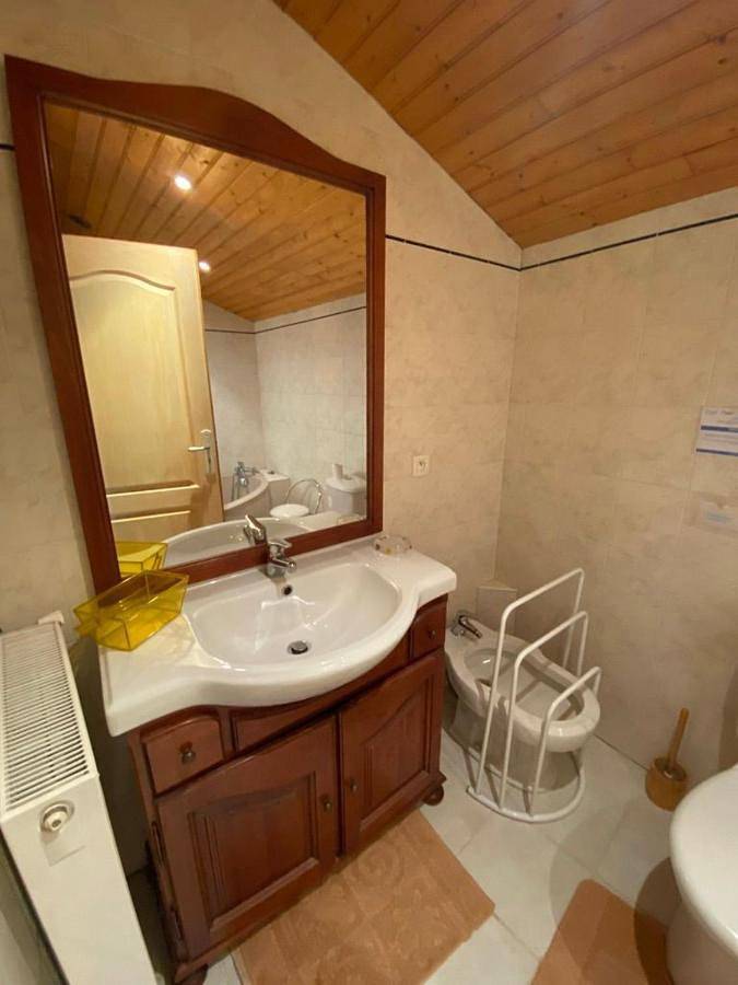 Gîte pour 6 personnes, avec vue ainsi que terrasse et jardin à Canals