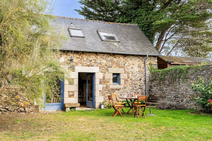 Maison de vacances « Ville Daniel » avec terrasse privée, jardin privé et Wi-Fi in Pordic, Côte de Goëlo