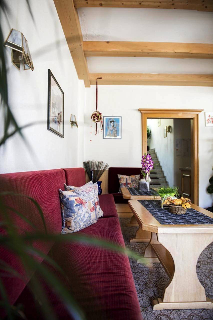 Double Room with Balcony in Vezzano (Silandro), Silandro
