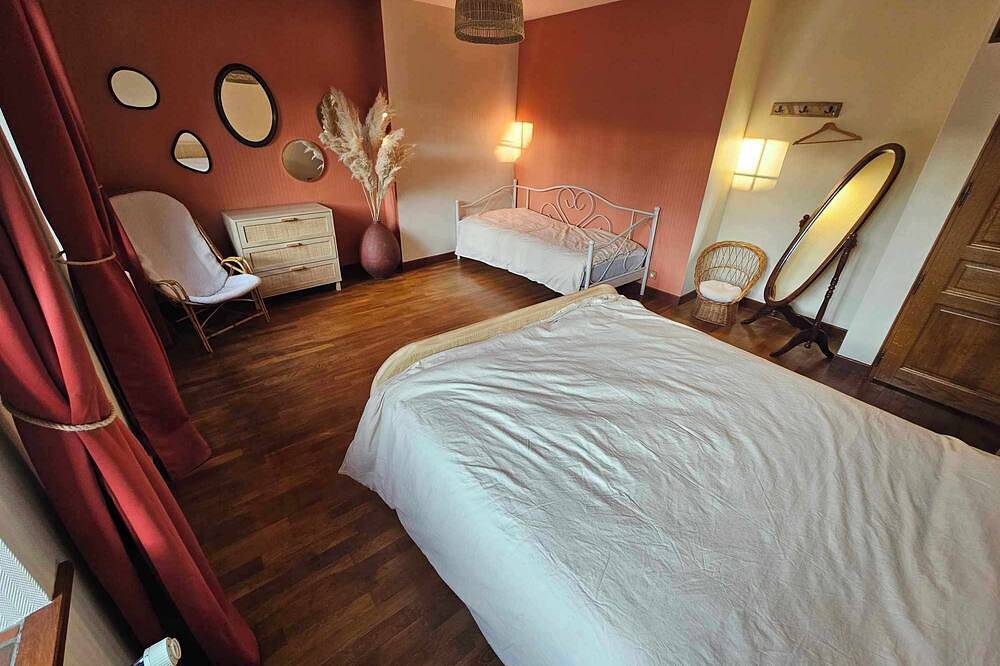 Suspended time in Sedan, Ardennes