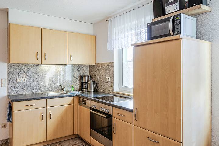 Ferienhaus für 6 Personen, mit Sauna und Terrasse sowie Garten in Zingst - 3