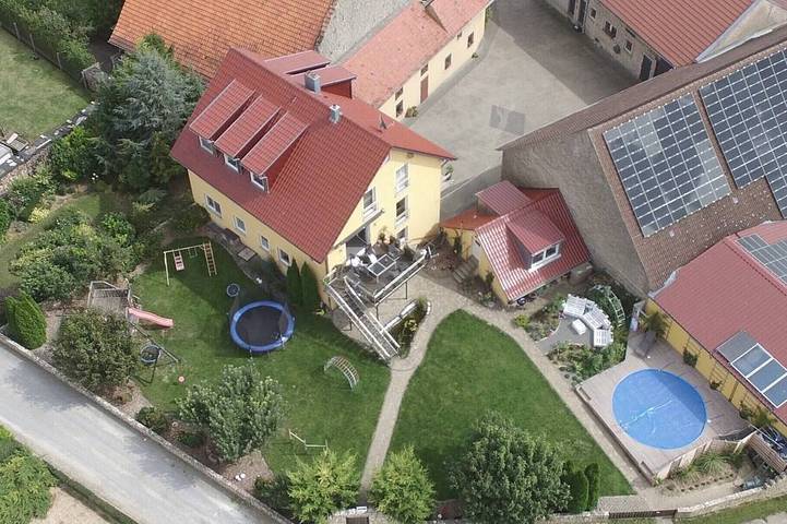 Ferienwohnung für 6 Personen, mit Sauna und Garten sowie Terrasse in Gaukönigshofen