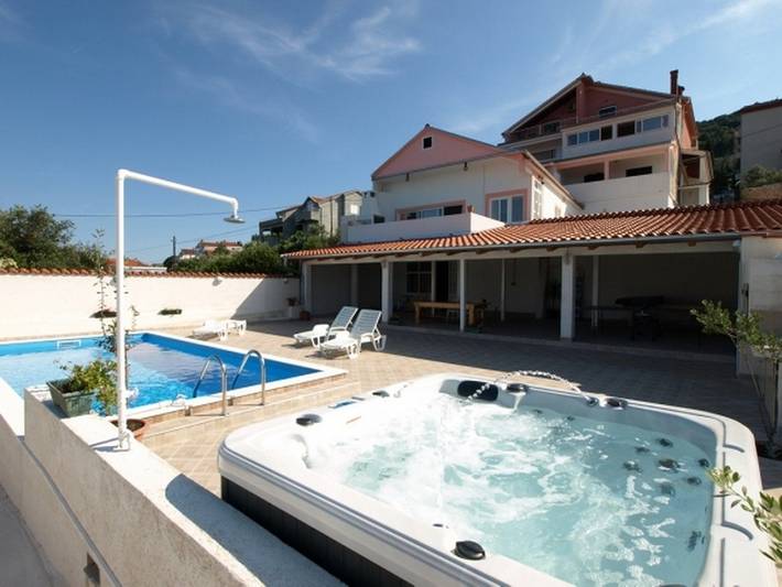 Ganze Wohnung, Studio Appartement mit Terrasse und Meerblick Kali, Ugljan As-14083-c in Kali, Insel Ugljan