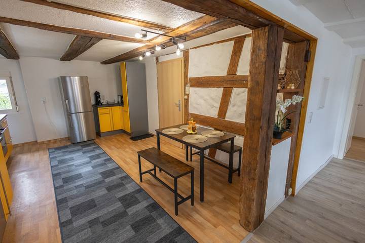 Entire apartment, Apartment 'Alexandra' with Shared Terrace, Shared Garden and Wi-Fi in Aldingen, Landkreis Tuttlingen