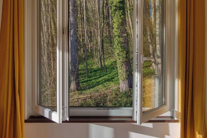 Location de vacances pour 6 personnes, avec Balcon ainsi que Jardin et Piscine à Saint-Étienne-sous-Bailleul - 3