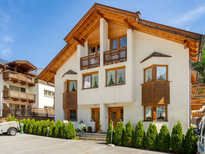 Ferienwohnung für 6 Personen, mit Balkon und Terrasse in Sölden (Österreich)