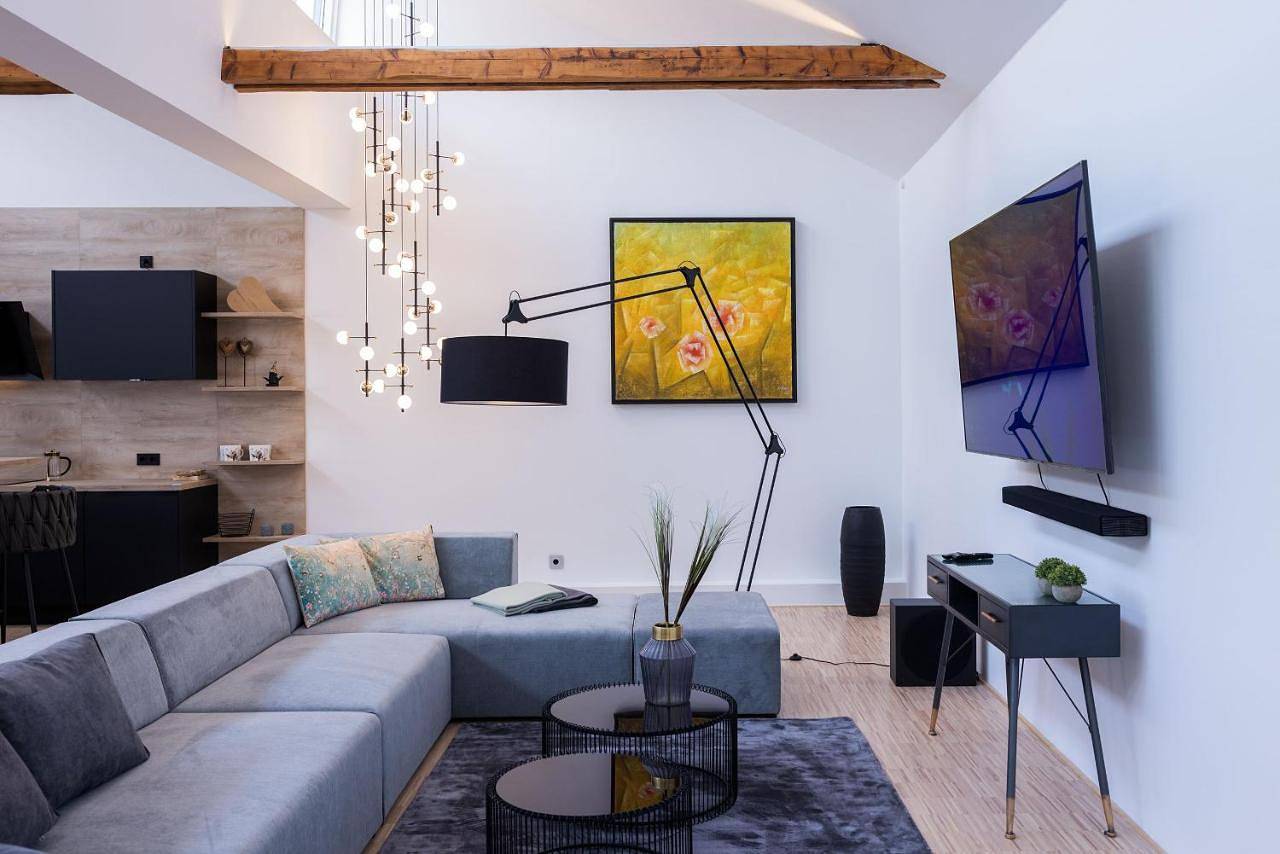 Ganze Wohnung, Luxus Wellness Loft - 245qm - Designwohnen im Zentrum in Gütersloh, Nordrhein-Westfalen