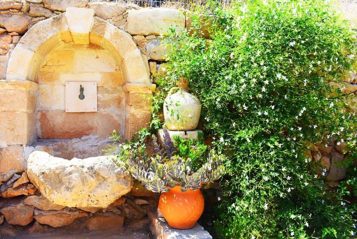 Gîte pour 4 personnes, avec vue ainsi que jardin et balcon dans Xerokampos - 3