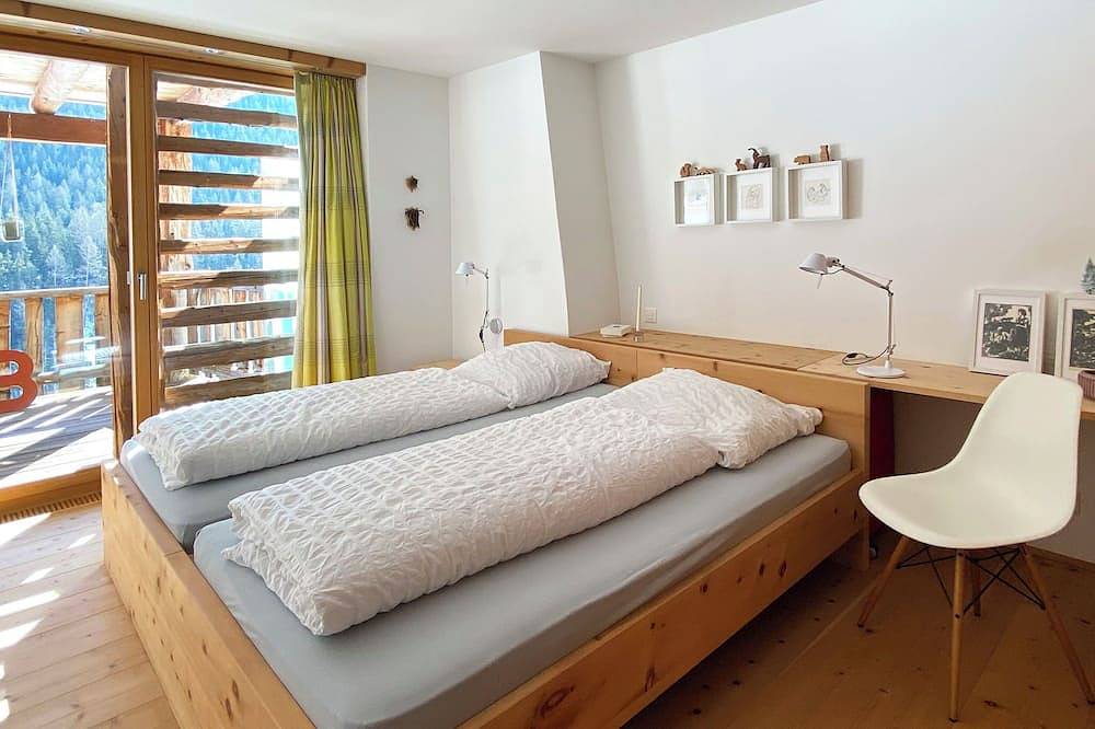 Ganze Wohnung, Chesa Jäger, (Brail). in Brail, Zernez