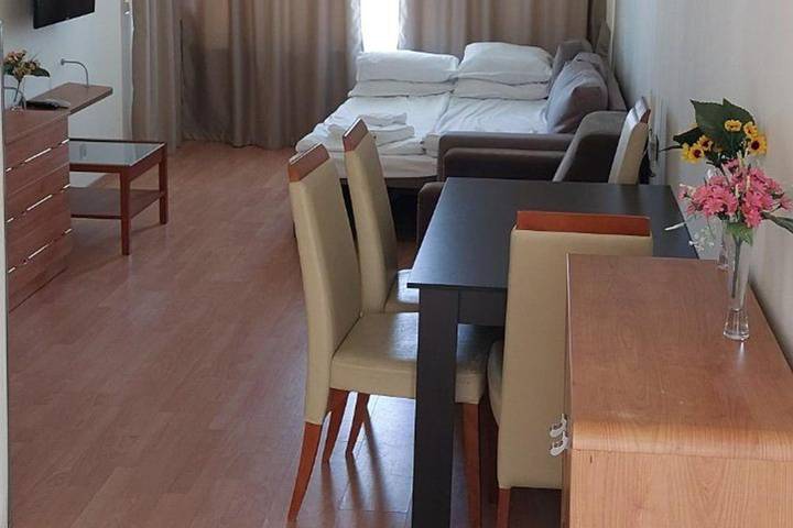 Ganze Ferienwohnung, Ferienwohnung für 6 Personen mit Balkon in Sonnenstrand, Oblast Burgas