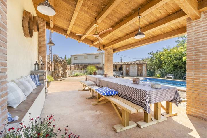 Casa de vacaciones para 12 personas, con jardín, Familias con niños en Solsonés