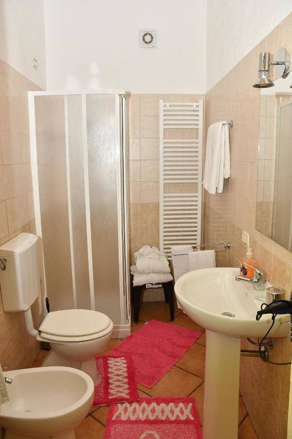 Double Room with Private Bathroom in Mandas, Province de Cagliari