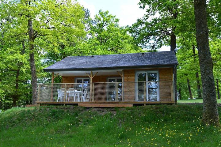 Ferienhaus in idyllischer Umgebung in Espagnac, Tulle und Umgebung