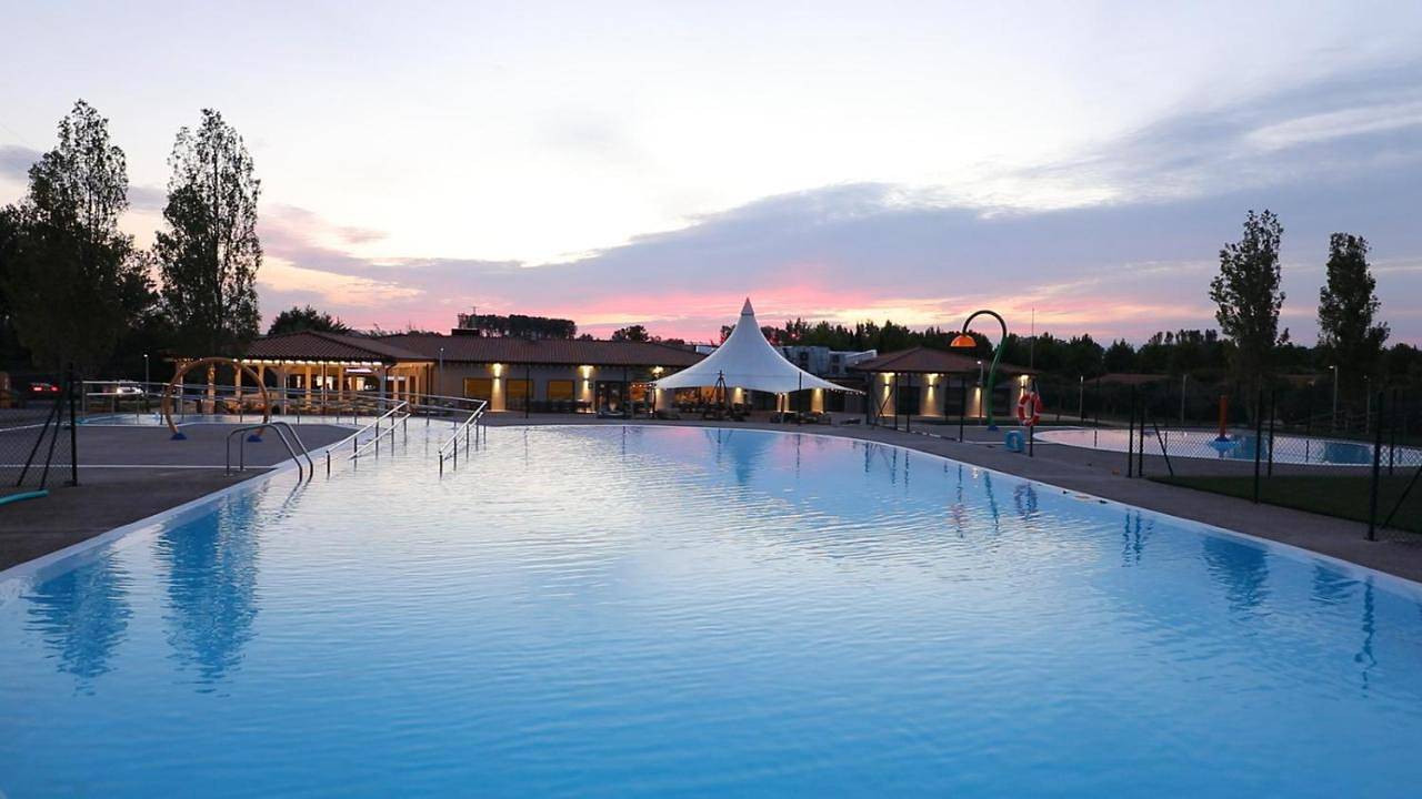 Natura Resorts in Casalarreina, La Rioja Province
