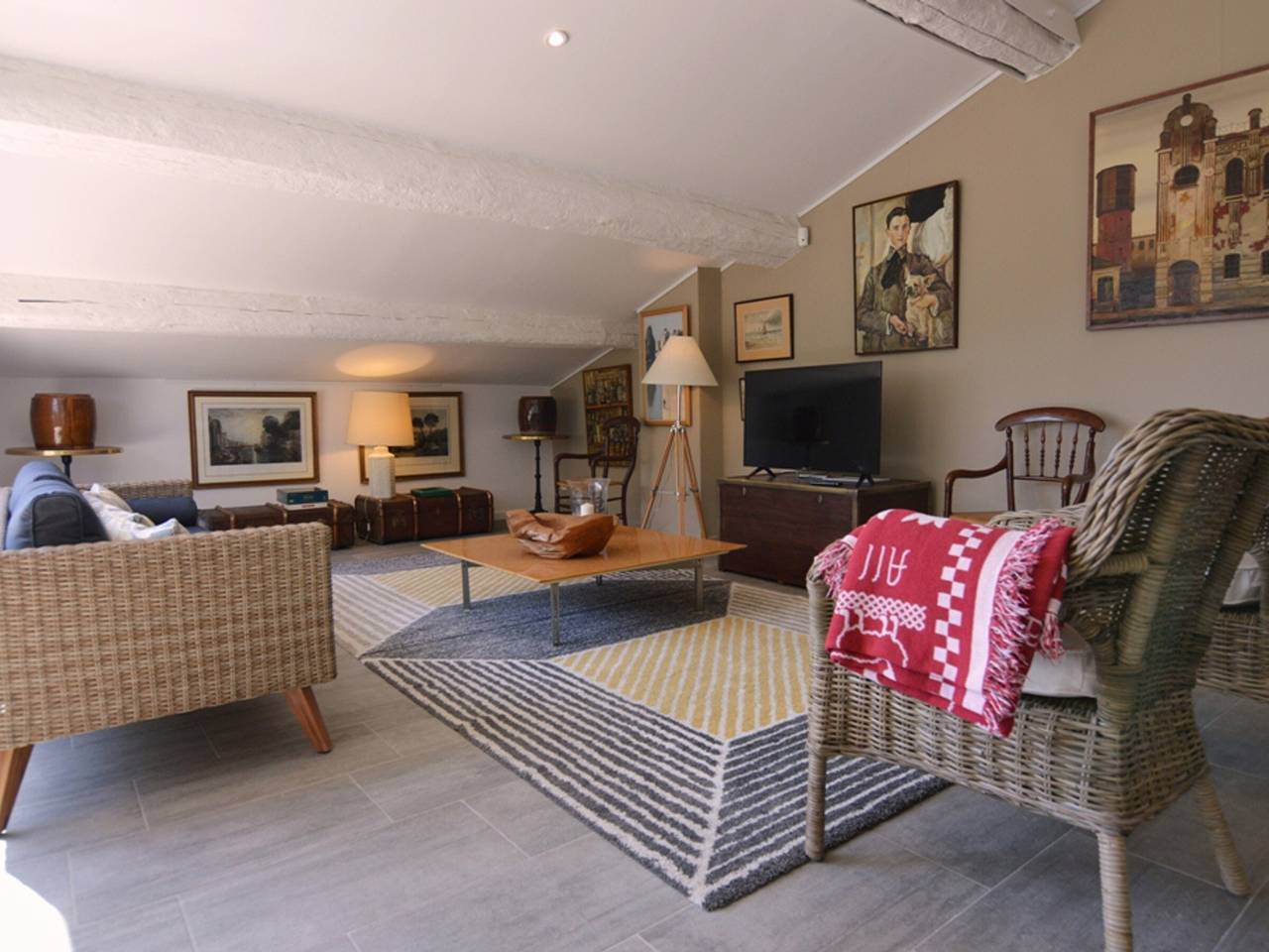 Apartamento entero, Apartamento con encanto en Mèze, terraza privada in Mèze, Costa mediterránea (Francia)