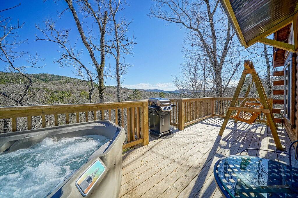 Sunrise Point Treehouse - Starlight Haven in Hot Springs Nationalpark