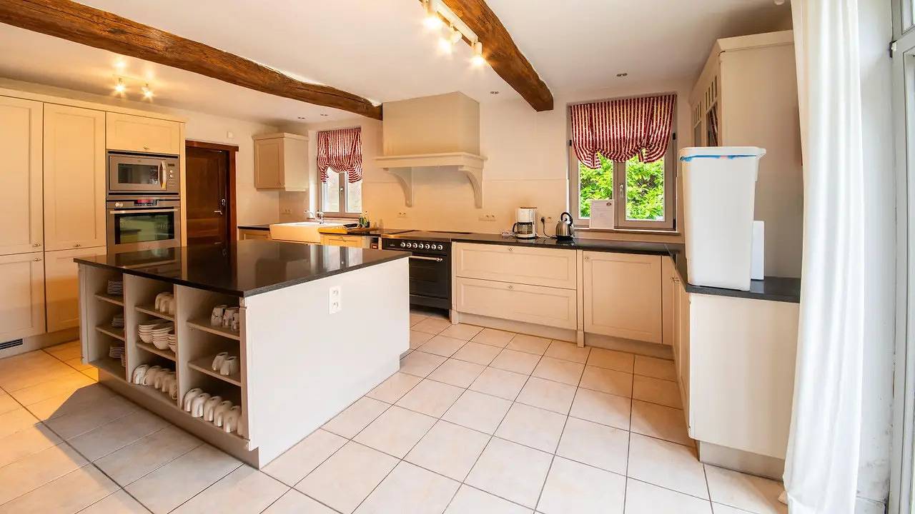 Ferienhaus für 14 Personen (270 m²) in Vresse-Sur-Semois in Vresse-sur-Semois, Region Namur