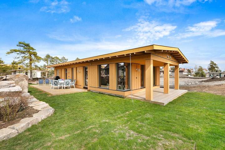 Ferienhaus für 6 Personen, mit Whirlpool und Terrasse