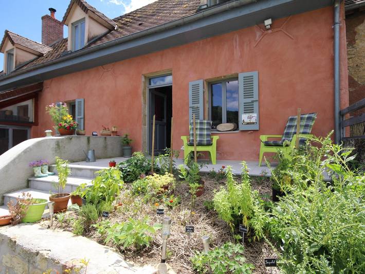 Öko-Ferienhaus in historischem Mühle, Naturerlebnisse in Bona, Nièvre