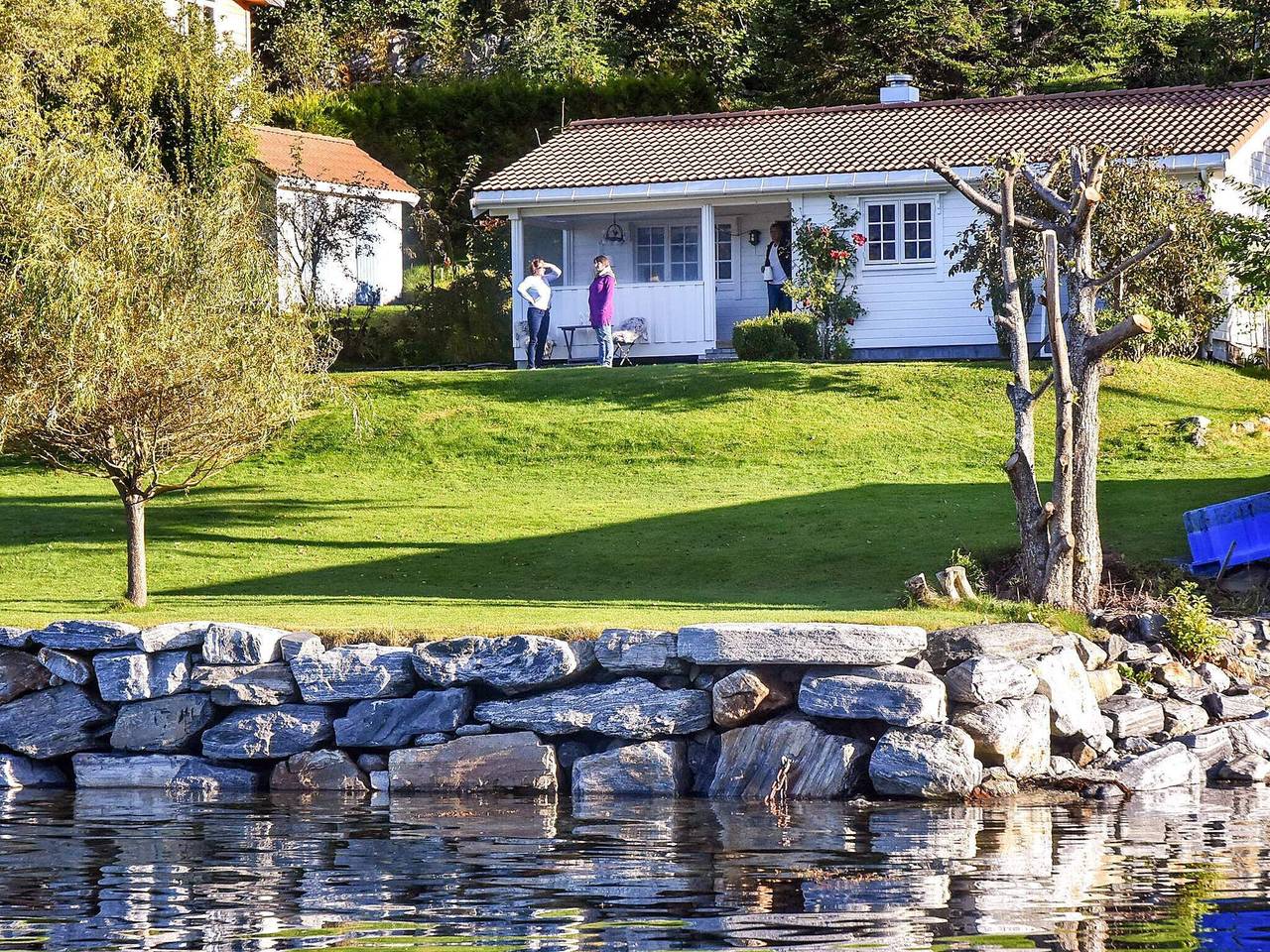 Familienoase mit Seeblick in Volda