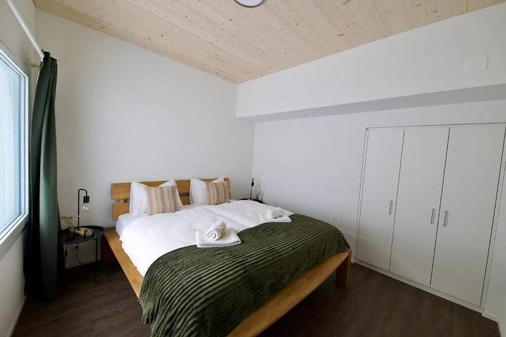 Ganze Wohnung, Louisa's Gallery· Stylish Alpine Apartment· Hot Tub · Family · Near Ski & Trails in Alt st. Johann (Alpen), Wildhaus-Alt St. Johann