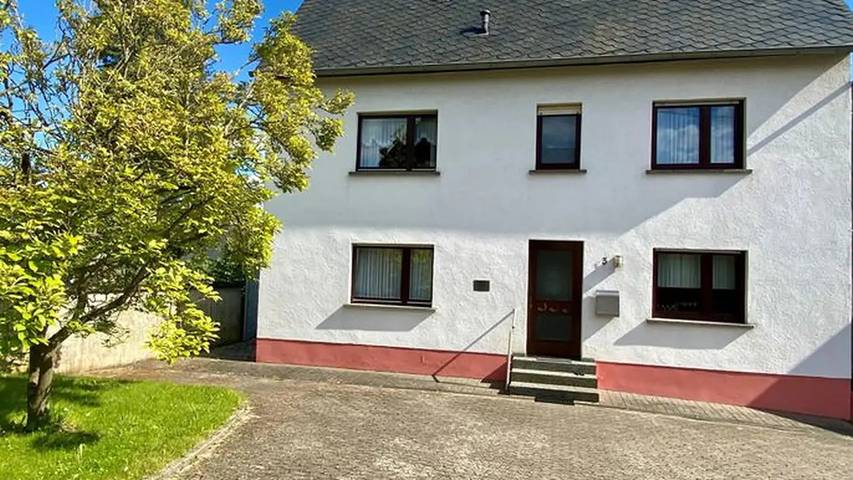 Ferienwohnung für 5 Personen, mit Garten