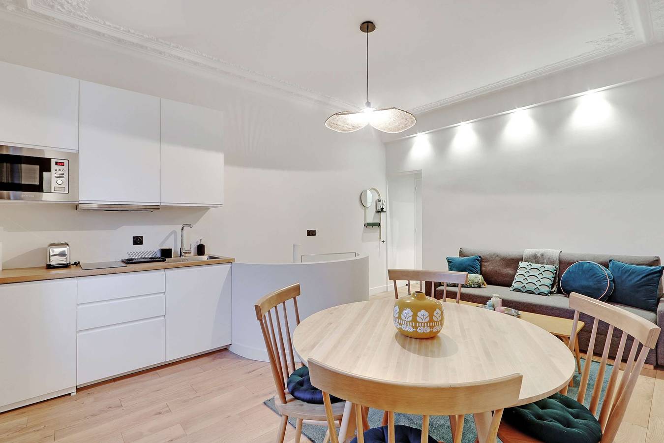 Appartement entier, A-C Apartment 2Bdr-4P Neuilly Sur Seine in Neuilly-sur-Seine, Hauts-de-Seine