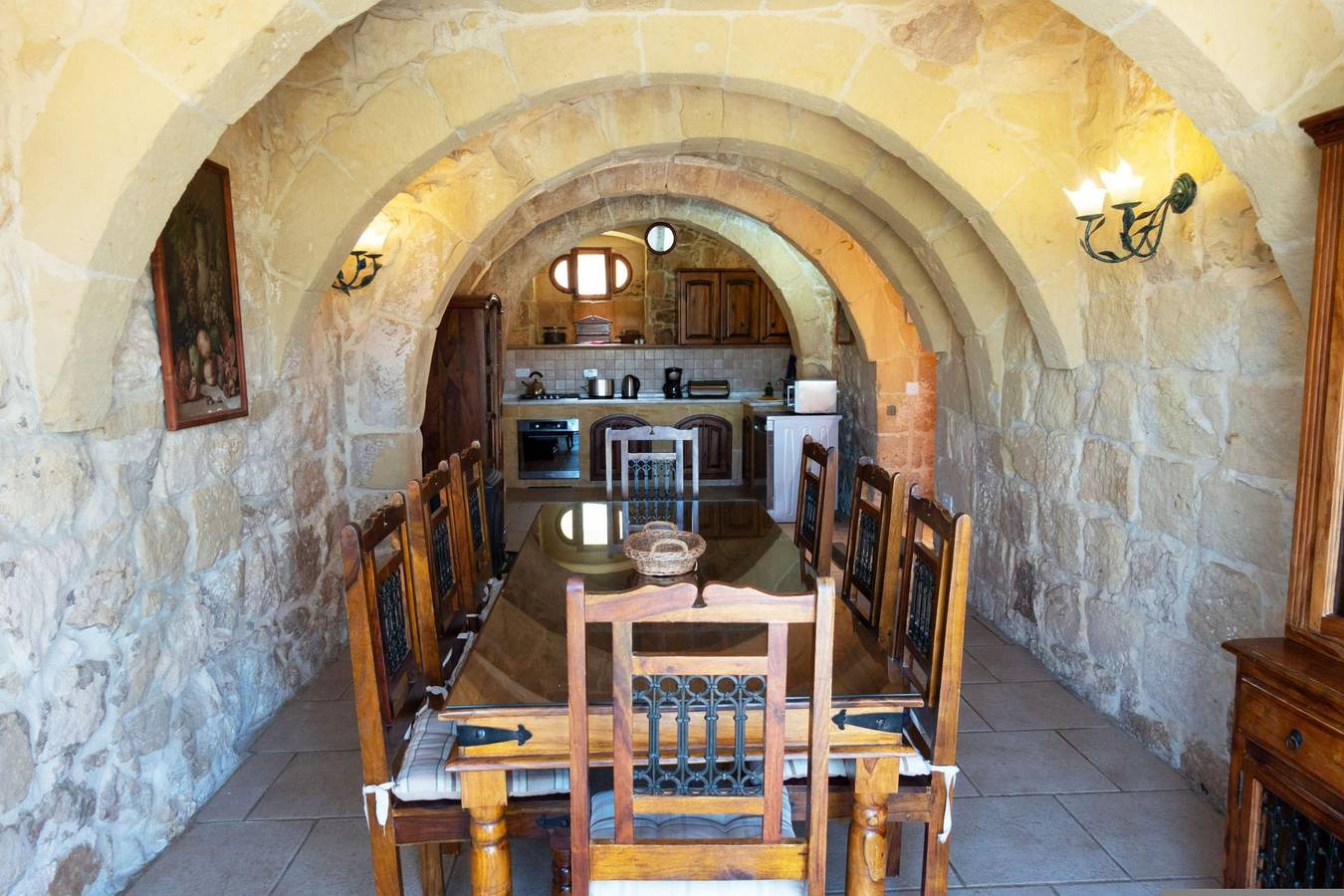 Villeleynah Amazing Gozitan Villa + Pool in Munxar, Gozo