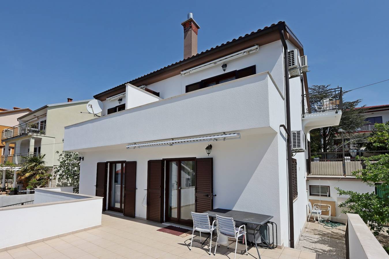 Ganze Wohnung, 1-Zimmer-Ferienwohnung mit Balkon und Meerblick Selce, Crikvenica A-2362-a in Selce, Primorje-Gorski Kotar