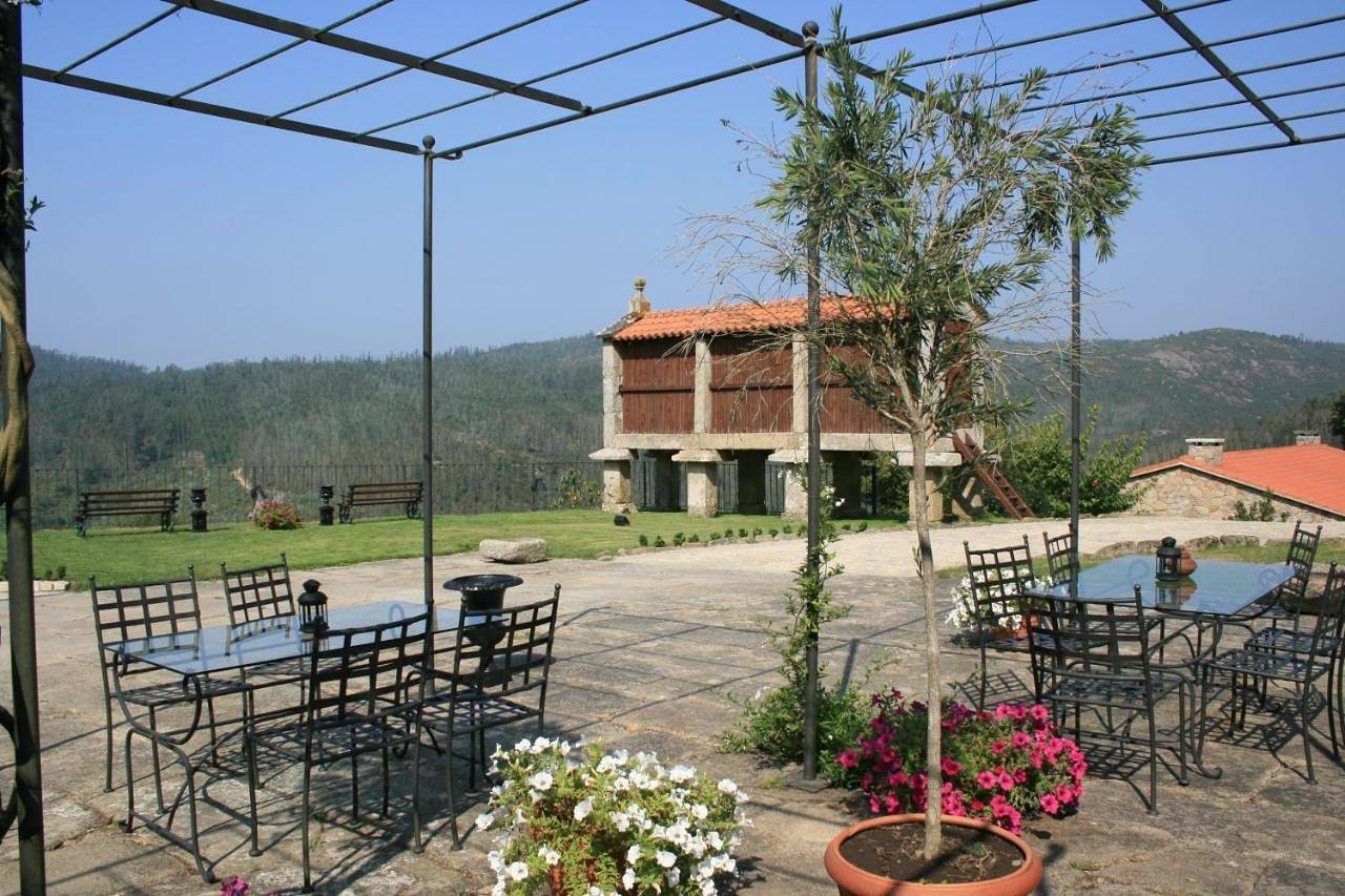 Casa Grande Do Bachao in Fecha, Santiago de Compostela