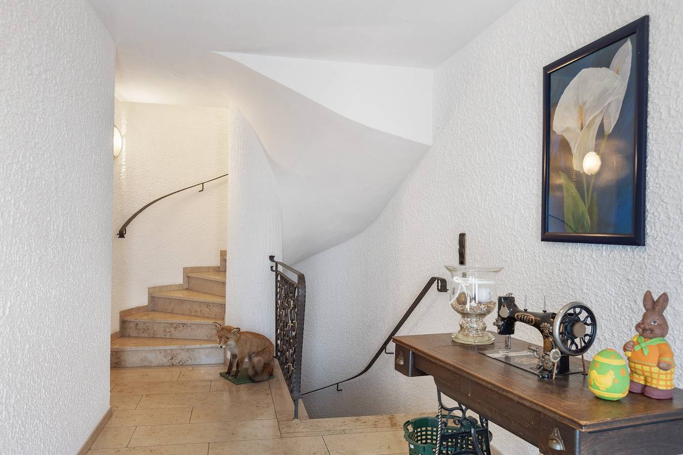 Ganze Wohnung, Ferienwohnung mit Blick auf Heilsberg,mit Balkon und Wi-Fi in Hilzingen, Hegau