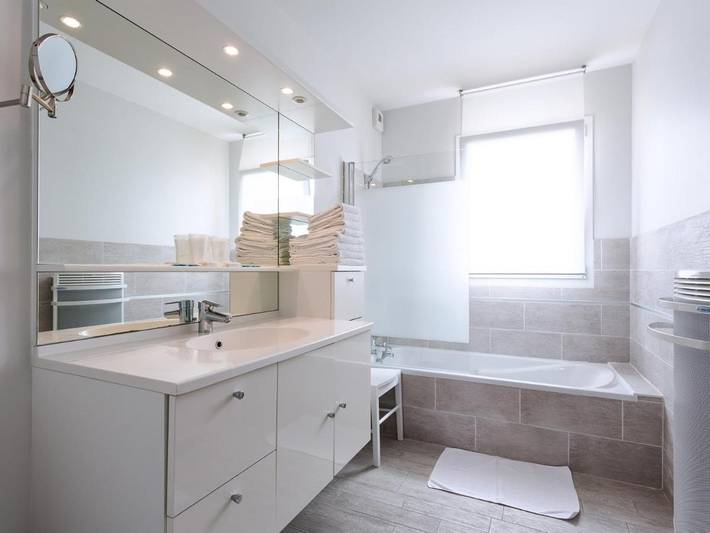 Location de vacances pour 15 personnes, avec vue et jardin à Tracy-sur-Mer - 3