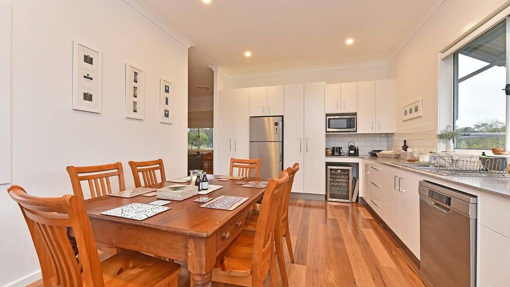 Kinloch Cottage Stunning Stay on Daisy Hill Vineyard in Pokolbin, Hunter Valley